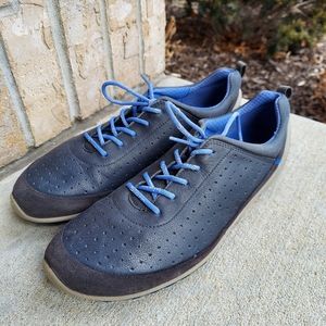 Ecco woman's sneakers😃😃😃 Size 40 Size 9/9.5